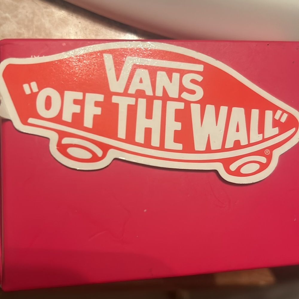 WHOOOAAAA CHEAP!!  VANS Velcro closures.  GUYS Sz 9/girls Sz 10–/2.